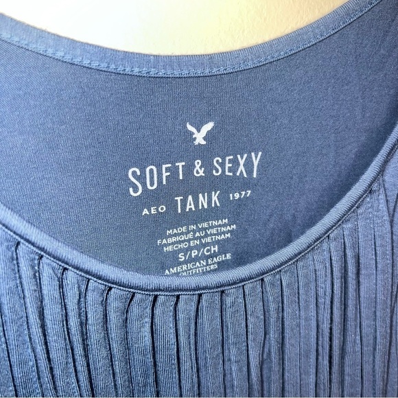 American Eagle Outfitters Soft & Sexy Blue Ombré Fringed Tank Size Small - Picture 8 of 11